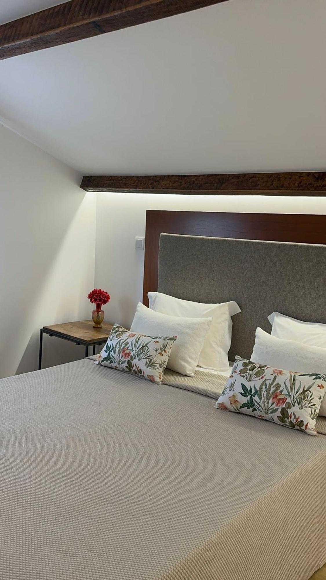 Mj Guest house
